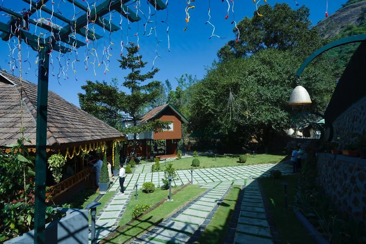 The Rustic Manor Hotel Viripara
